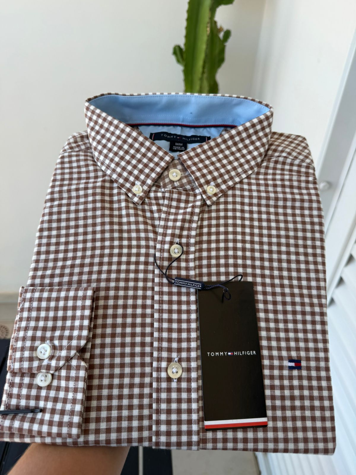 Camisa Manga Longa Tommy Hilfiger Marrom