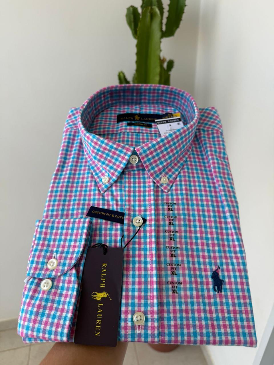 Camisa Polo Ralph Lauren Microxadrez Azul e Rosa